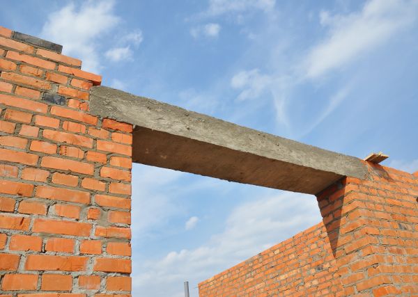 Lintel Installation in Pueblo